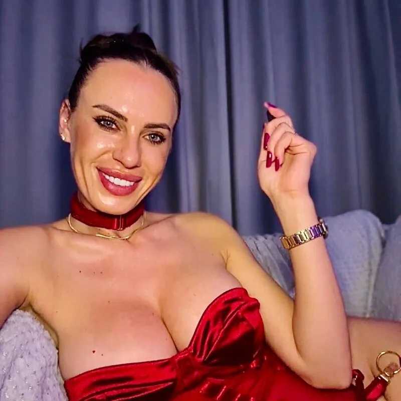 _JessyRey_ — FansOnlyX creator profile