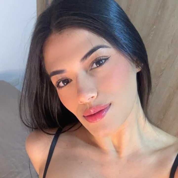 sara69fox — FansOnlyX creator profile