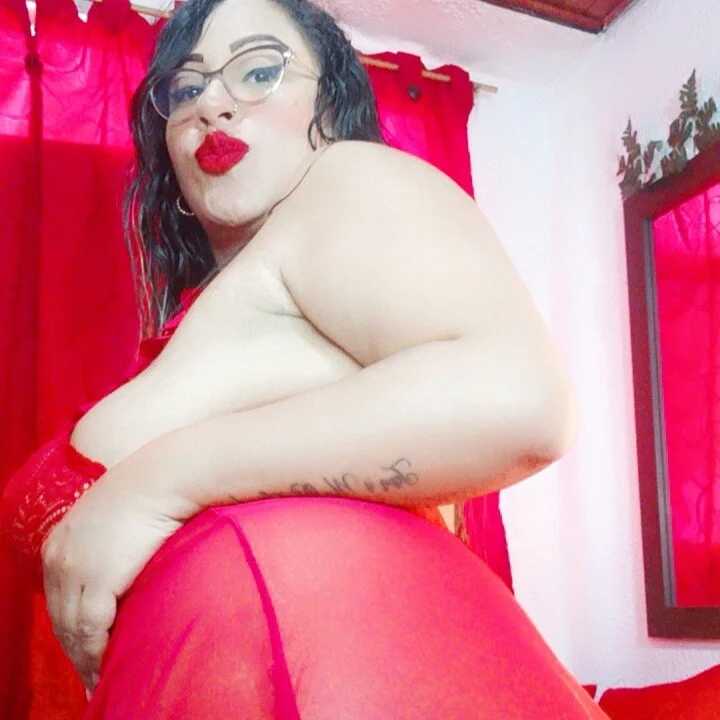 LunaxxxxCandy — FansOnlyX creator profile