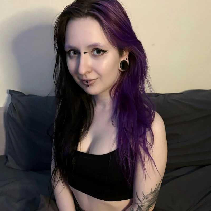 lavender_monster — FansOnlyX creator profile