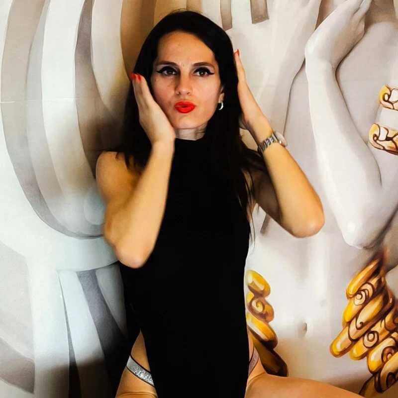 hailey_peach — FansOnlyX creator profile