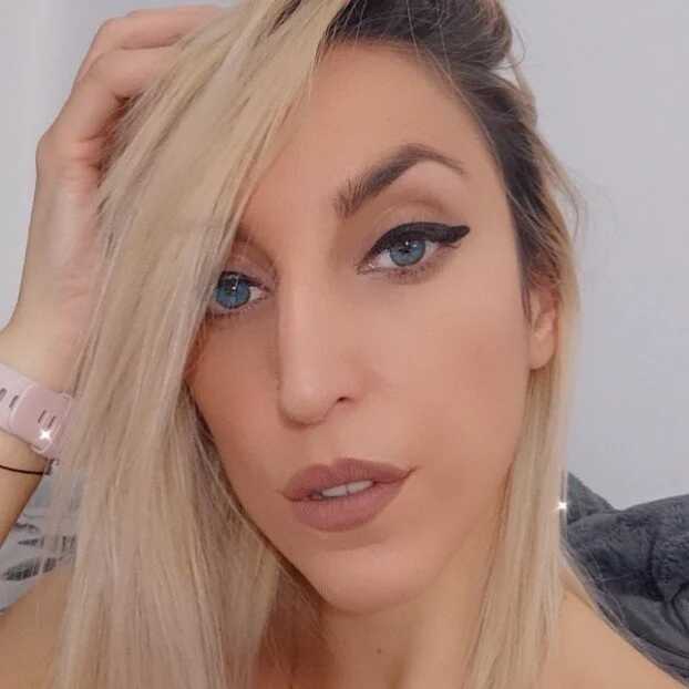 hellenfitt — FansOnlyX creator profile