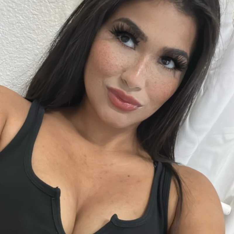 dellagoldxx — FansOnlyX creator profile