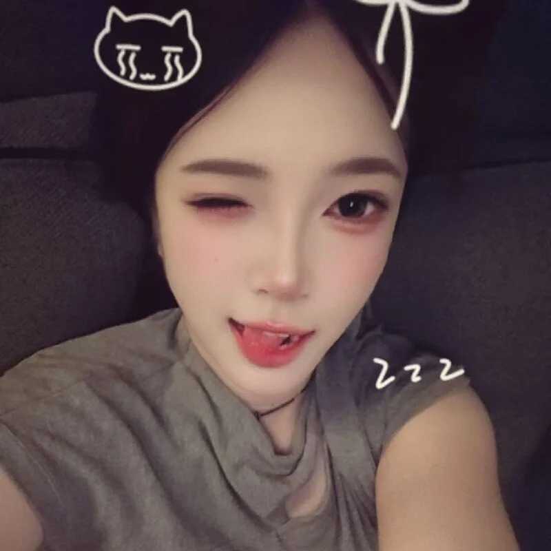 zhouzhou888A — FansOnlyX creator profile