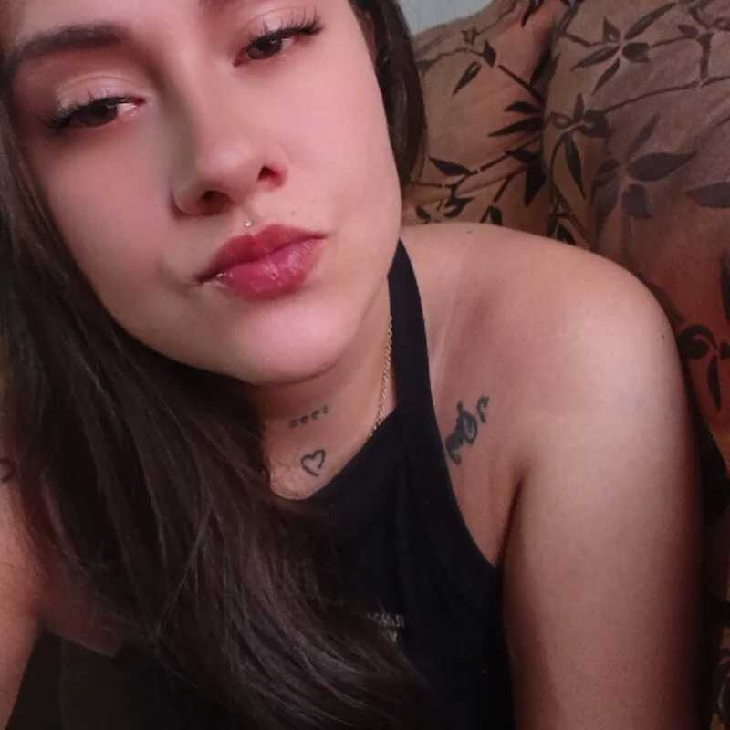 Camiqueen — FansOnlyX creator profile