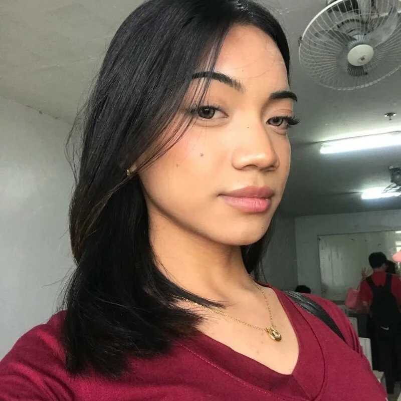 CyraHasABigCock — FansOnlyX creator profile