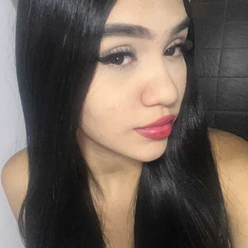 bella_dork — FansOnlyX creator profile