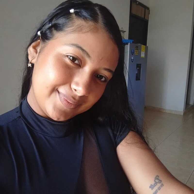Emmafioore — FansOnlyX creator profile