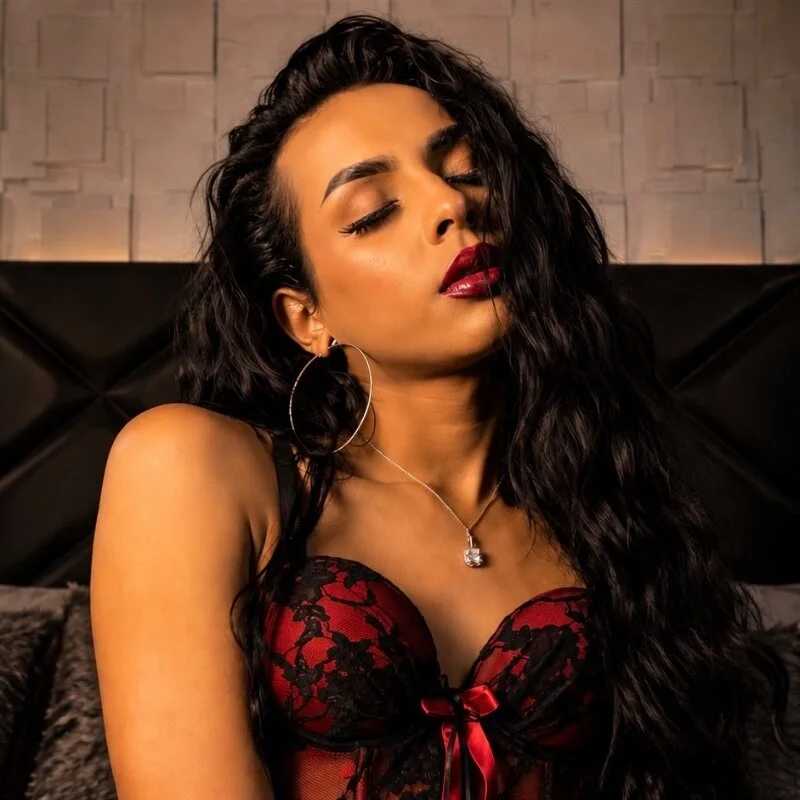 Megan_Luxe_111 — FansOnlyX creator profile