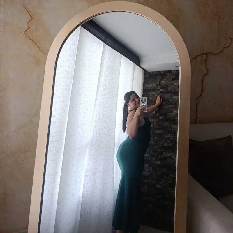 EstefaniaCoquine — FansOnlyX creator profile