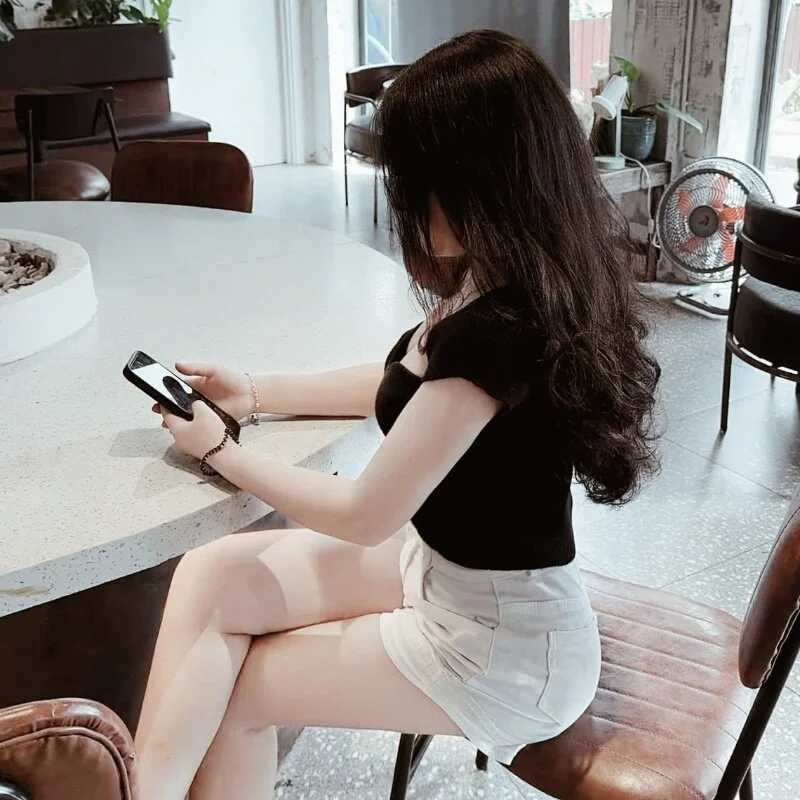 Mina_zz — FansOnlyX creator profile