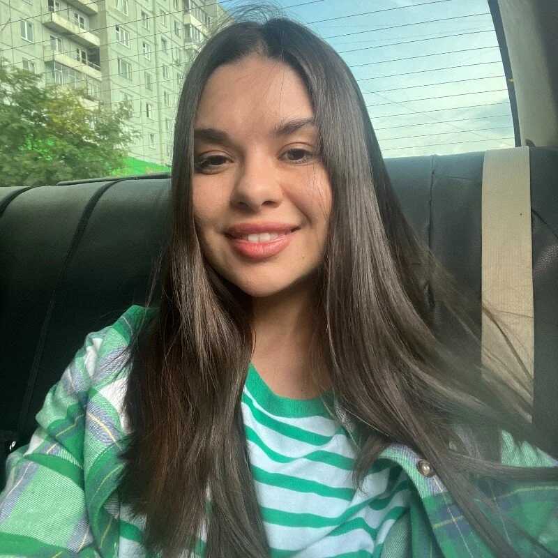 AdeleAlex — FansOnlyX creator profile