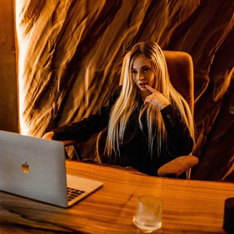 PollyMillees — FansOnlyX creator profile