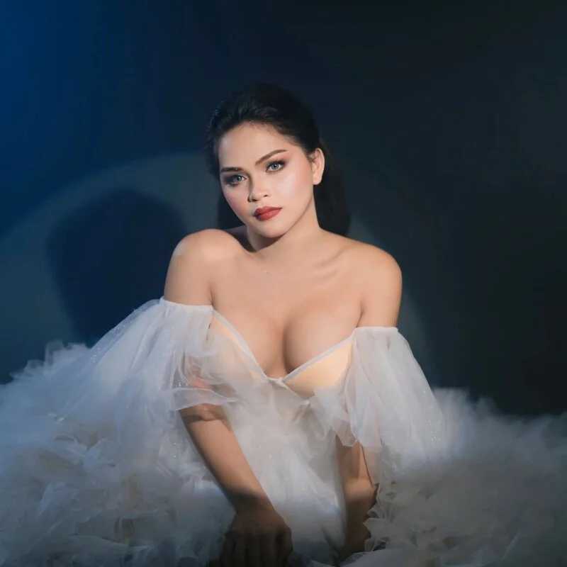 asian_cutiexx_ — FansOnlyX creator profile