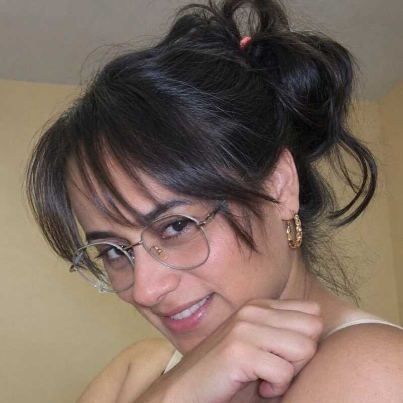 sara_florez12 — FansOnlyX creator profile