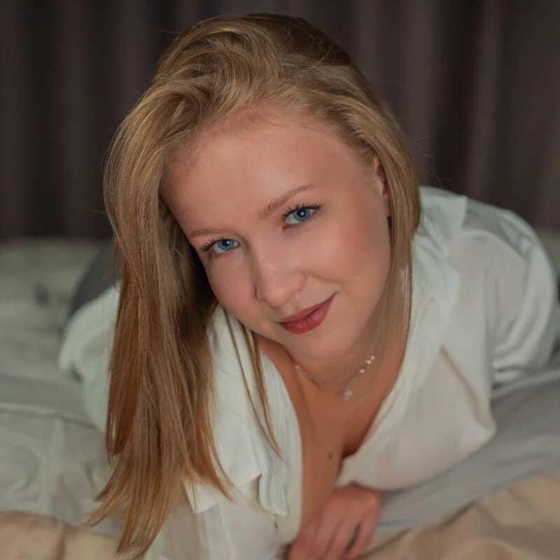 ms_evasweet — FansOnlyX creator profile