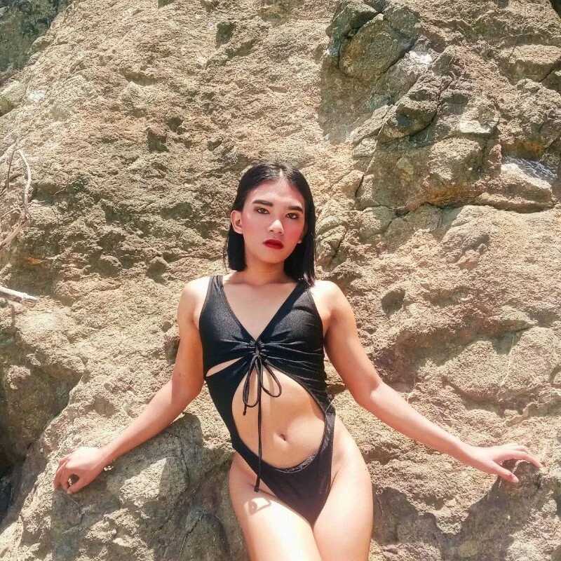 strip_girlxxx — FansOnlyX creator profile