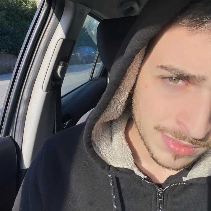 Amoretuoo — FansOnlyX creator profile
