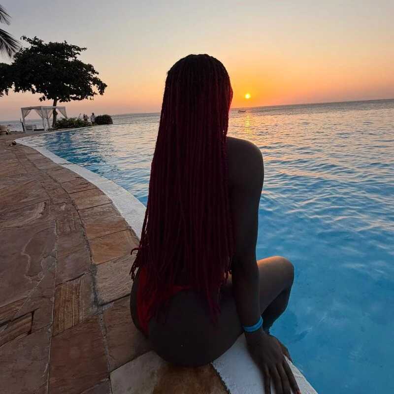 hornylaurel — FansOnlyX creator profile