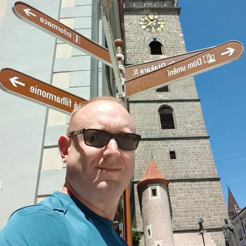 Herrderingue — FansOnlyX creator profile