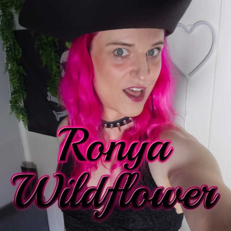 Ronya_TS — FansOnlyX creator profile