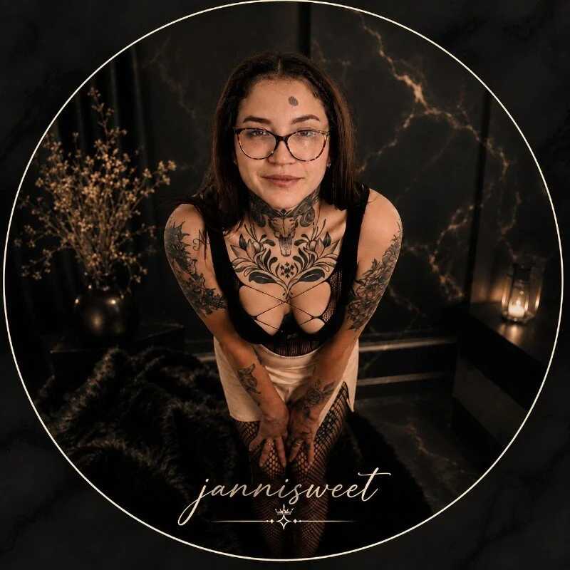 Jannisweet — FansOnlyX creator profile