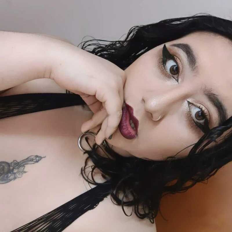 Nat_chubbygoth — FansOnlyX creator profile