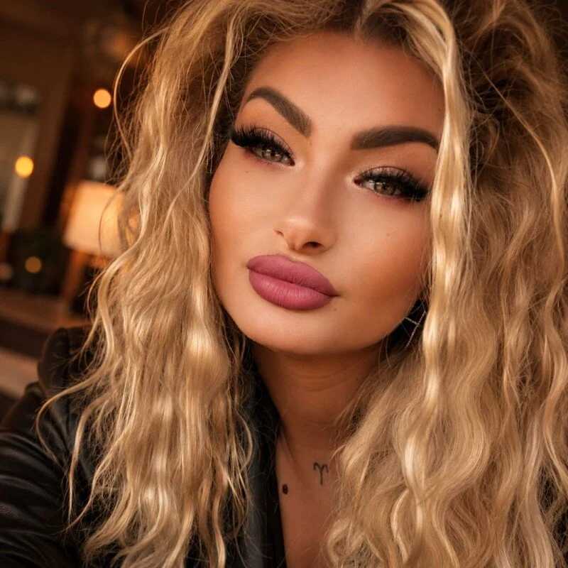Blonde_Celine — FansOnlyX creator profile