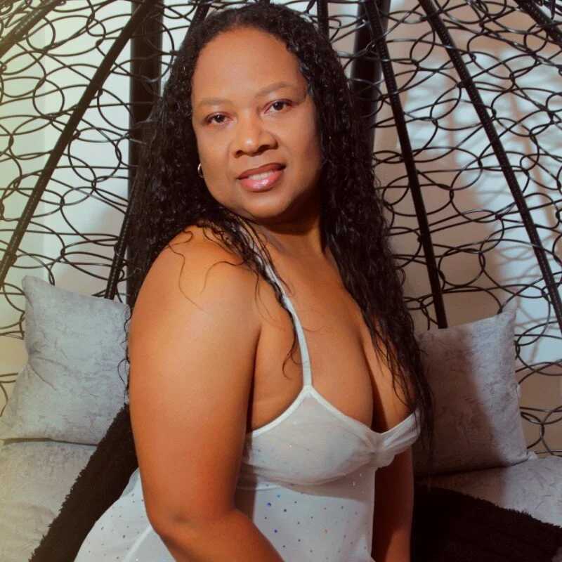 sharon_noa — FansOnlyX creator profile