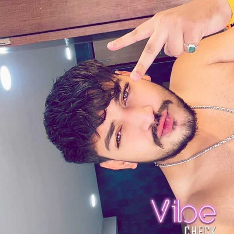 hotindianboy_6969 — FansOnlyX creator profile