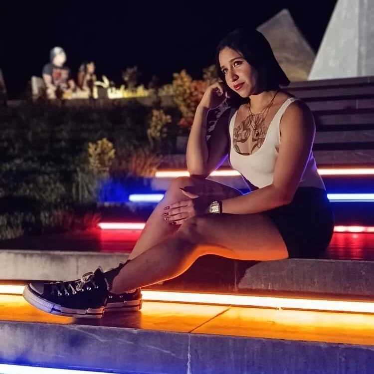 AlissLove22 — FansOnlyX creator profile