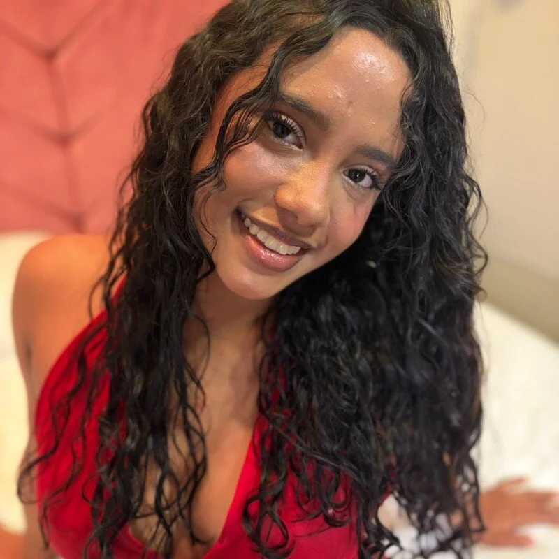 Lyra_Monroe — FansOnlyX creator profile