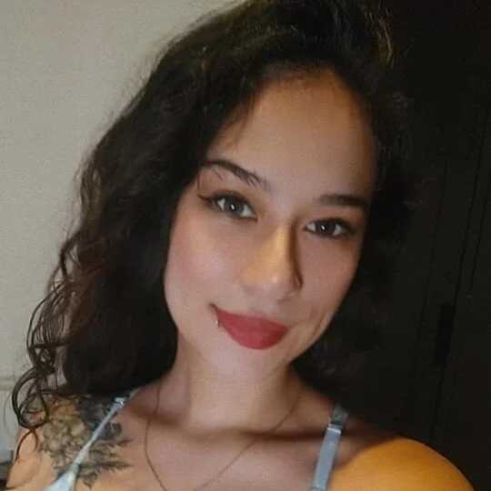 sara__addams — FansOnlyX creator profile
