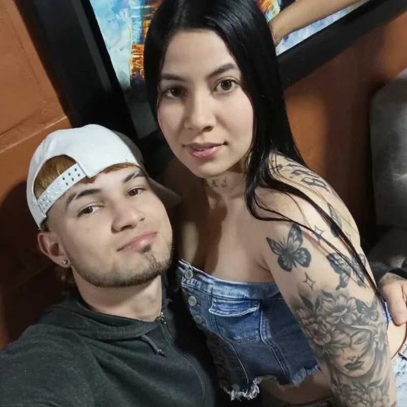 ShaniaAndNoah — FansOnlyX creator profile