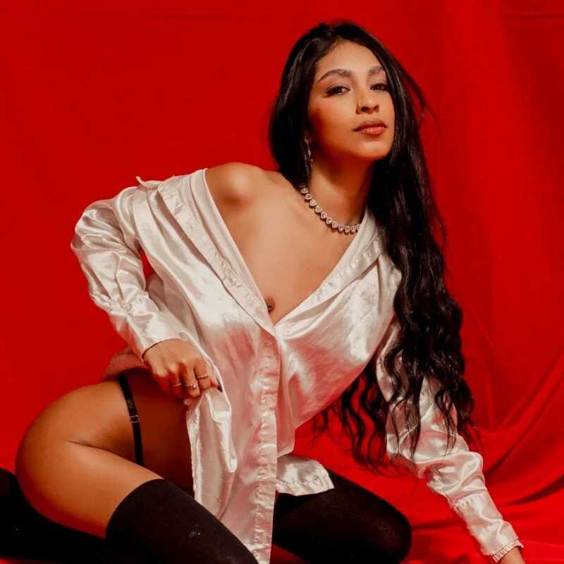 EmmaDuque — FansOnlyX creator profile