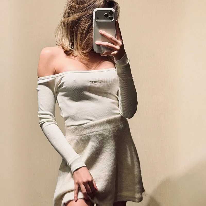 AlisaRogs — FansOnlyX creator profile