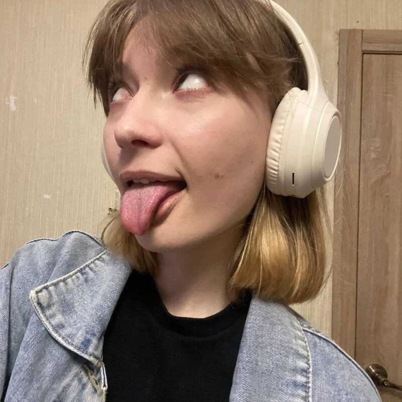 liza_peach — FansOnlyX creator profile