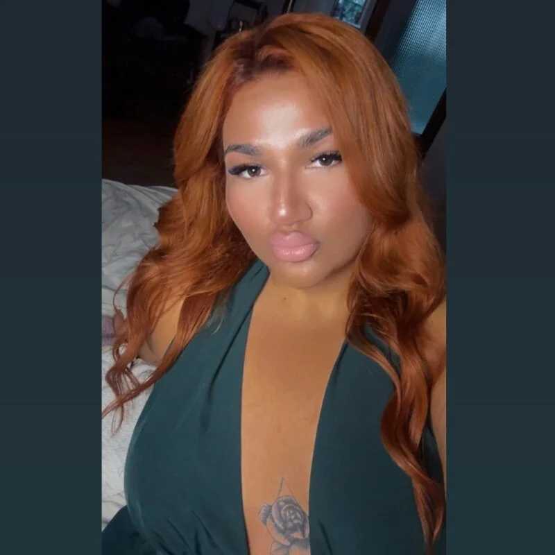 Leya__Droit — FansOnlyX creator profile