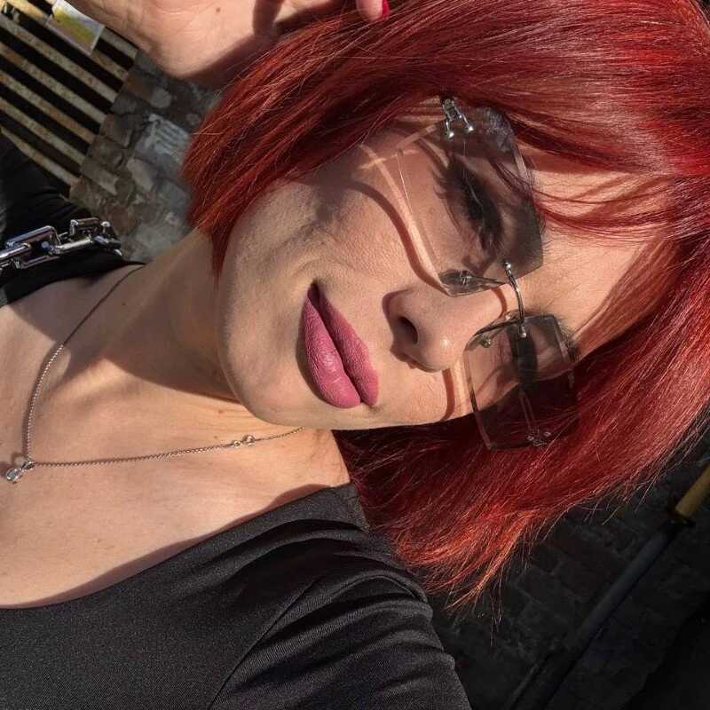 EvaMoshi — FansOnlyX creator profile