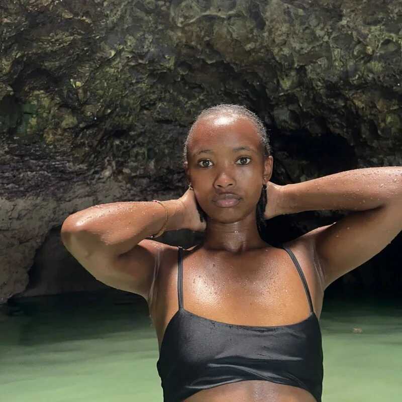 KendiLuxe — FansOnlyX creator profile