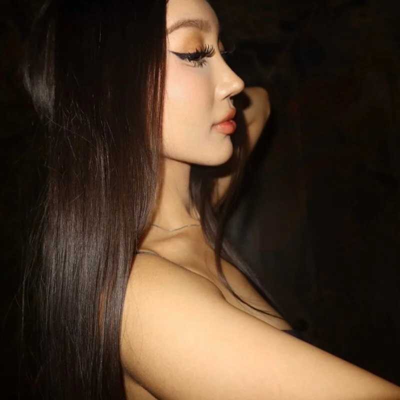 mei_lean — FansOnlyX creator profile