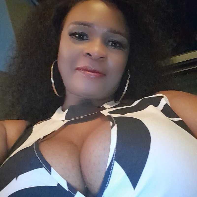 DIRTIENASTY — FansOnlyX creator profile
