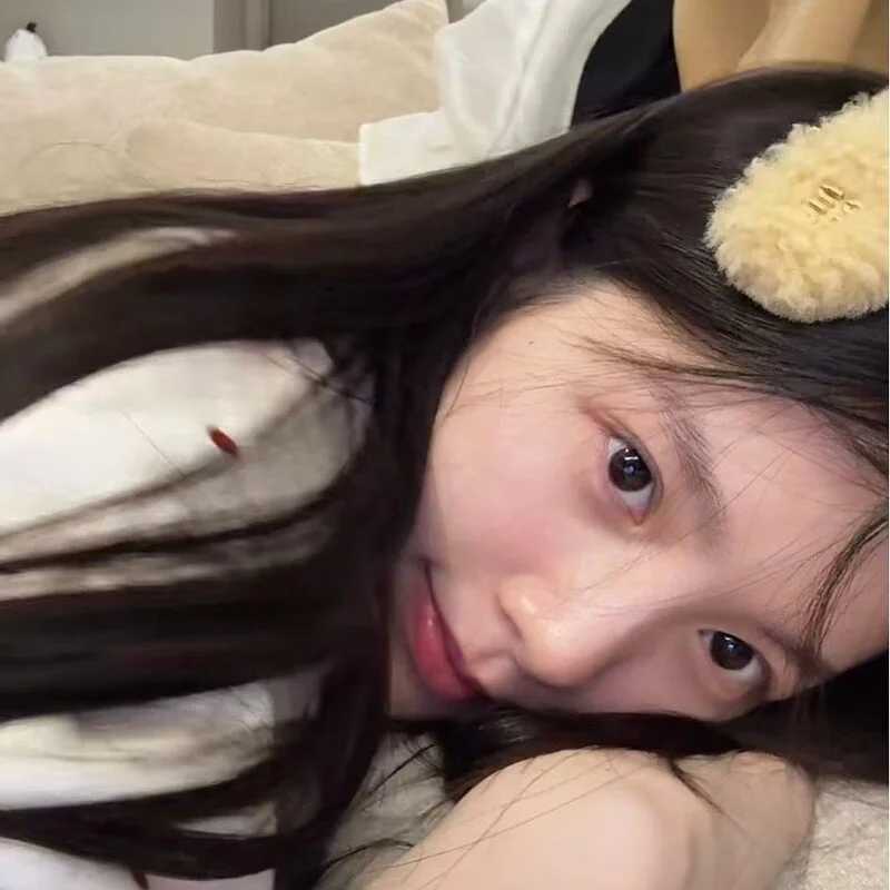 xinxinzii — FansOnlyX creator profile