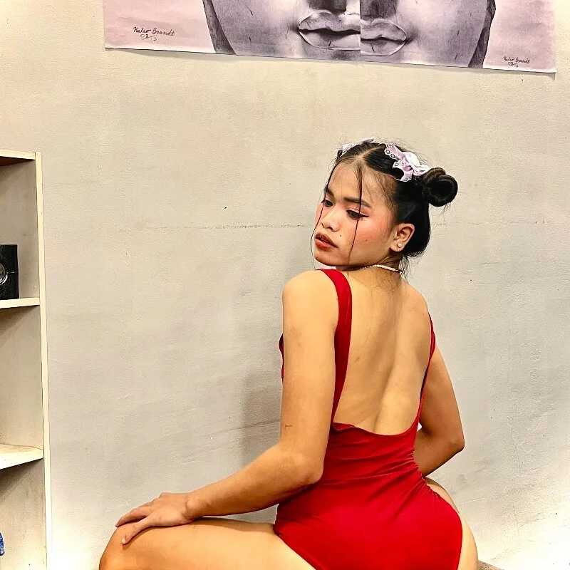 sofia_skyhuxly — FansOnlyX creator profile