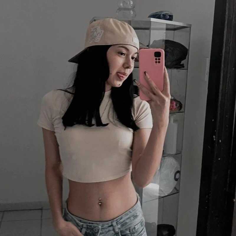 elizabeth_swan18 — FansOnlyX creator profile
