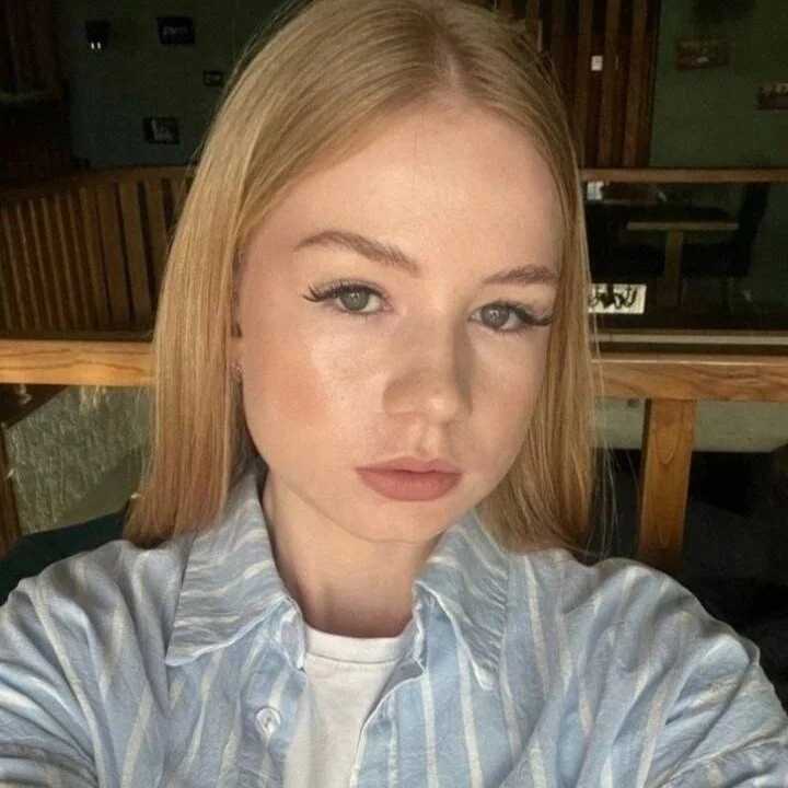 Amara_mo — FansOnlyX creator profile