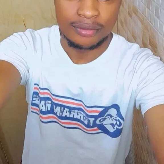 freakyboy255 — FansOnlyX creator profile