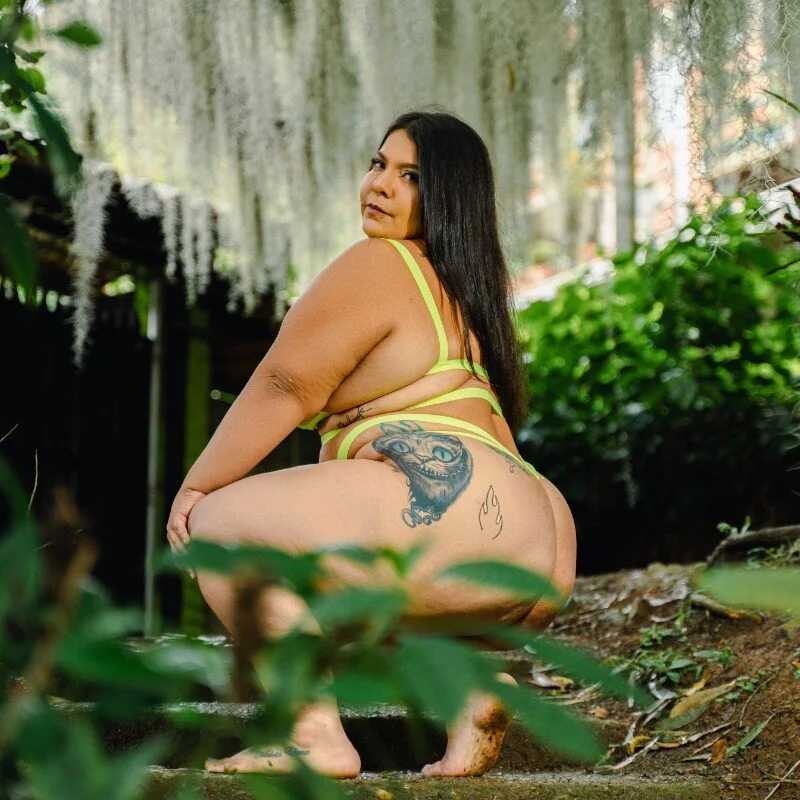 ChloexBigAss — FansOnlyX creator profile