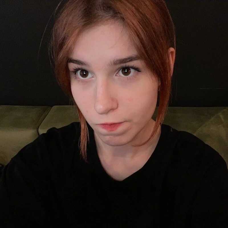 JulliaMoore — FansOnlyX creator profile