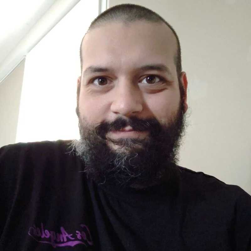 ItalianBigBoy93 — FansOnlyX creator profile